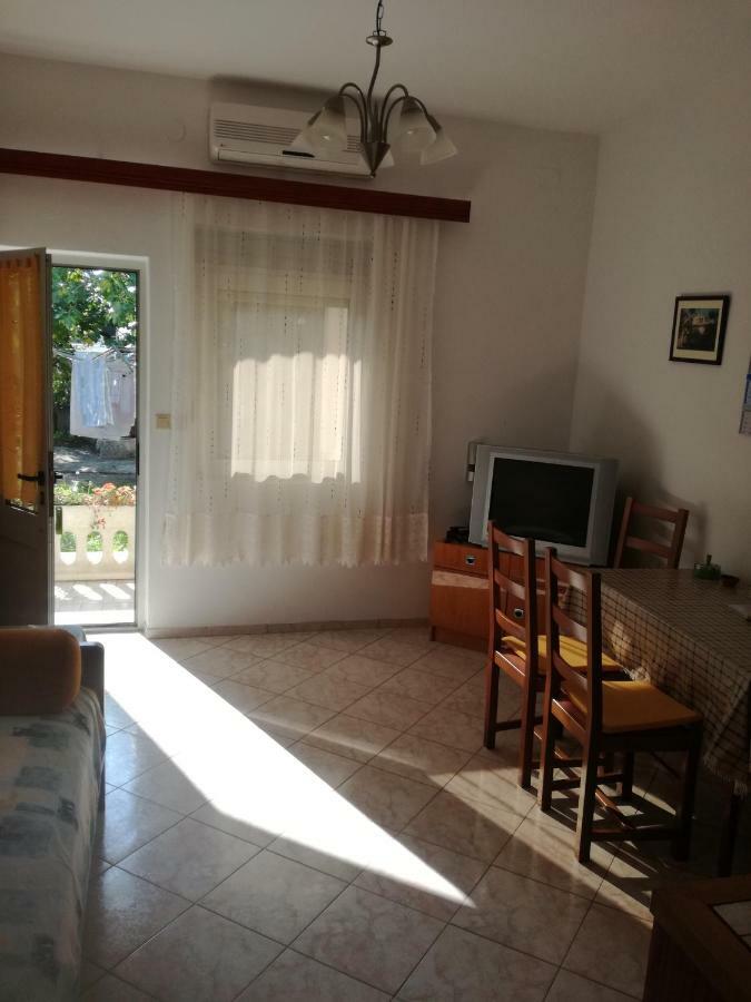 Apartmani Marijana Selce Exterior photo